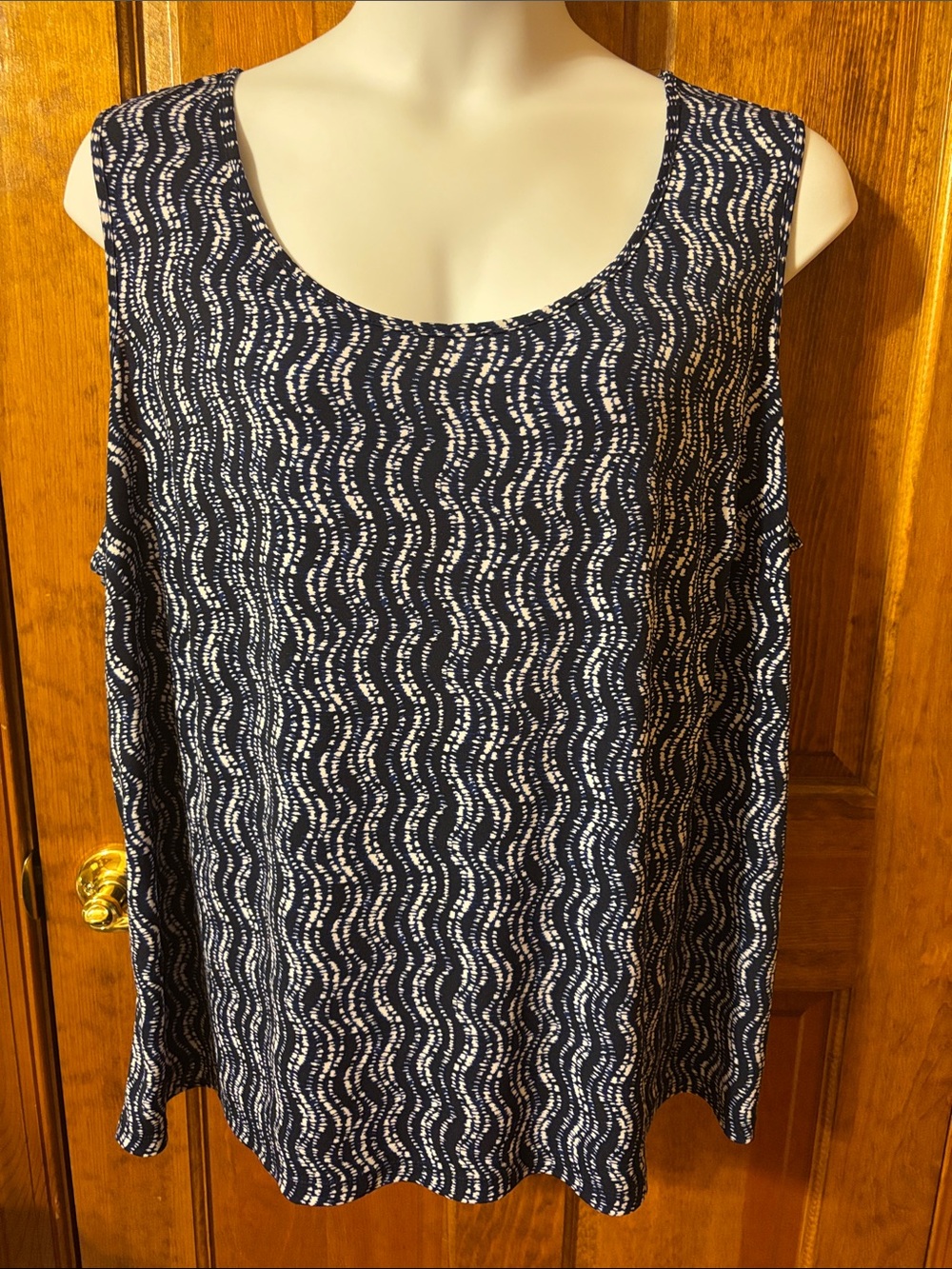 Catherines Navy Wave-Print Scoop Neck Tank